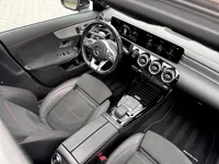 Mercedes-Benz CLA-klasse Shooting Brake AMG 35 4MATIC Premium Plus | Motor gereviseerd | Panorama | Memory | BTW | Foto